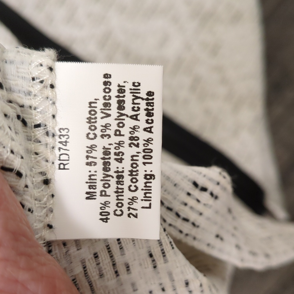 the Ricochet Klee Dress - Full Rear Zip - Flirty & Work Appropriate - Academia - Picture 12 of 16